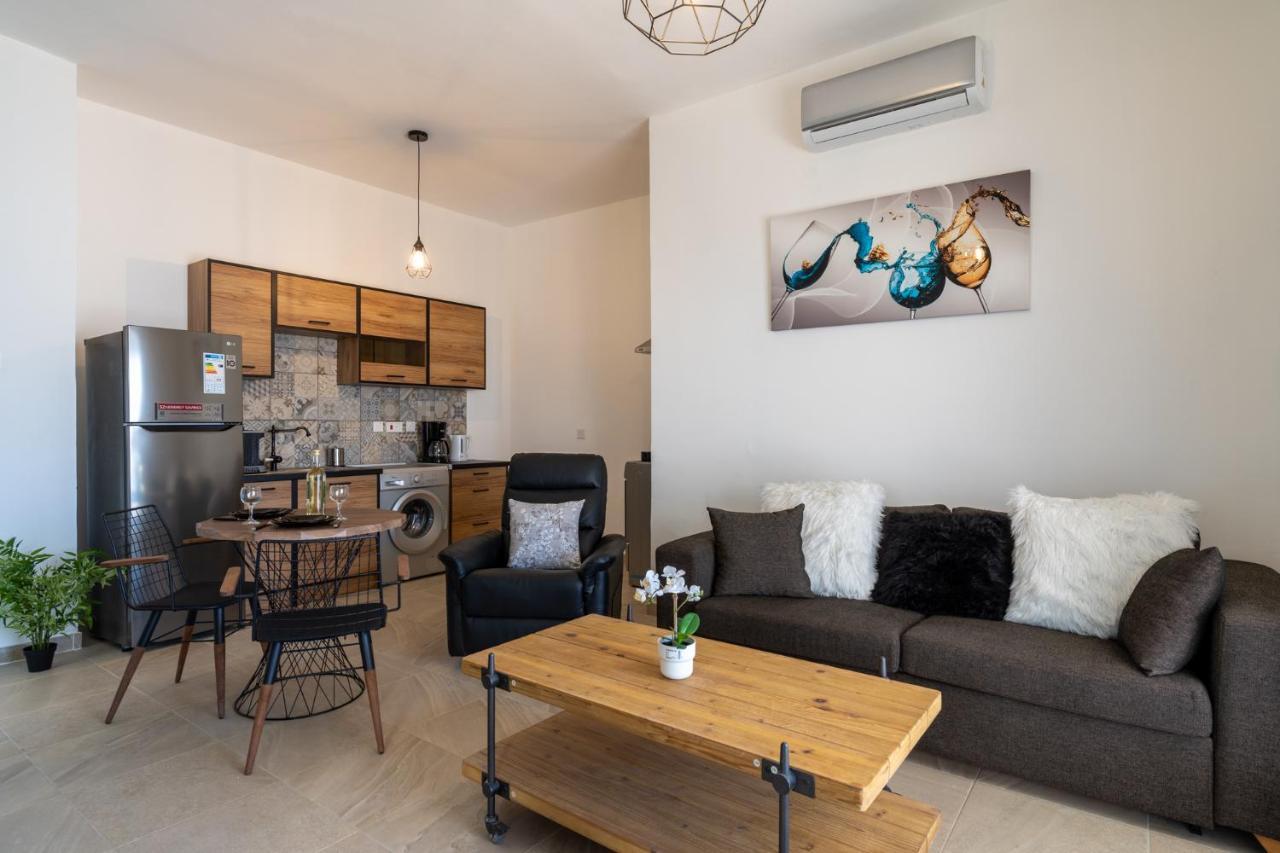 Nala - 2 Bedroom Apartment In Lárnaca Exterior foto